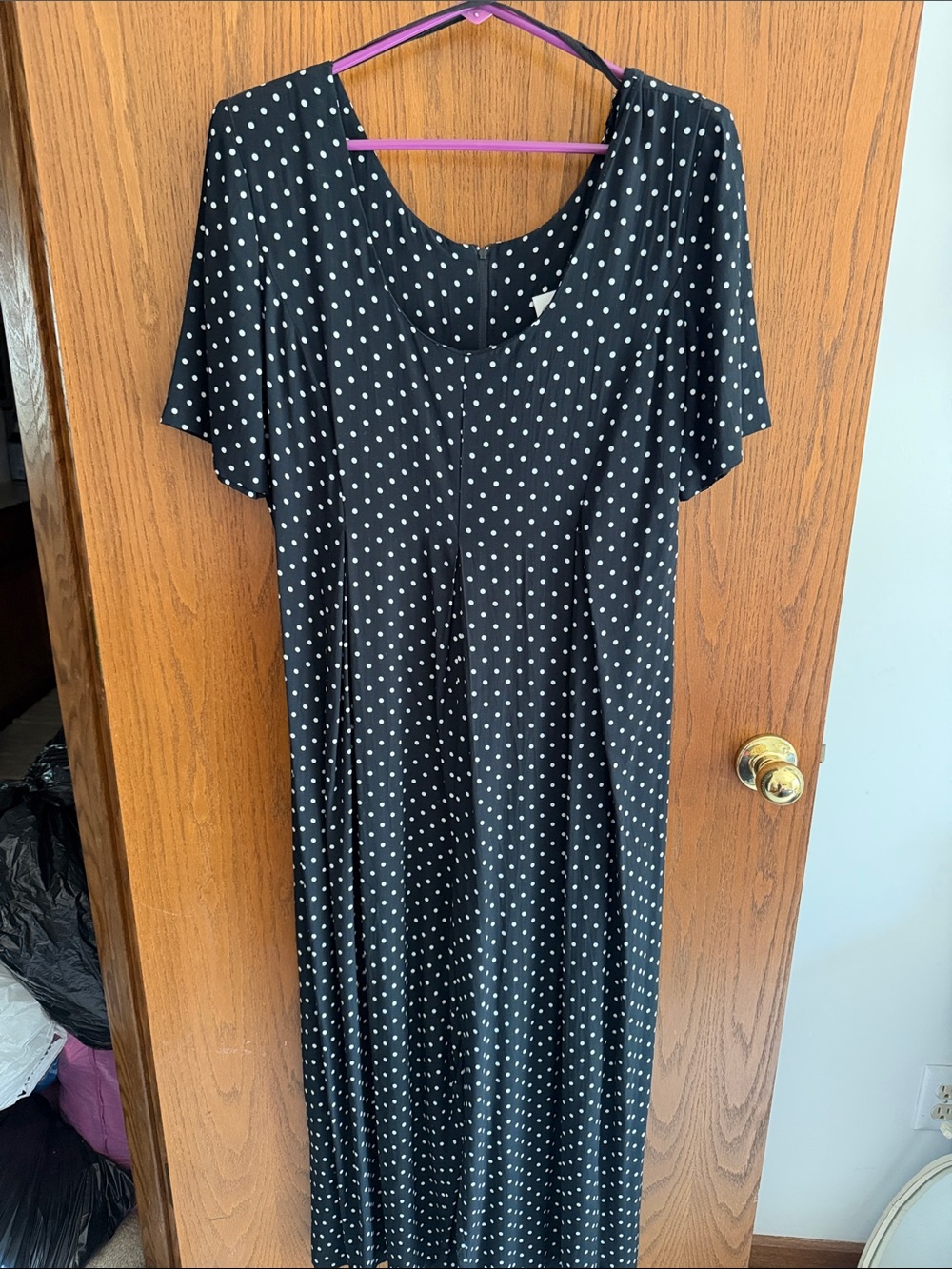 Black Polka Dot Short-Sleeve Maxi Jumpsuit